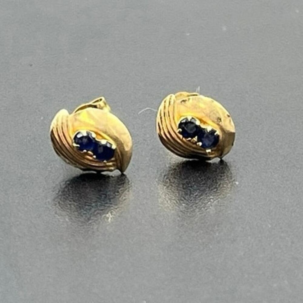 Vintage 10K Gold Blue Topaz Ridged‎ Genuine Gemstone 40g Small Stud Earrings
